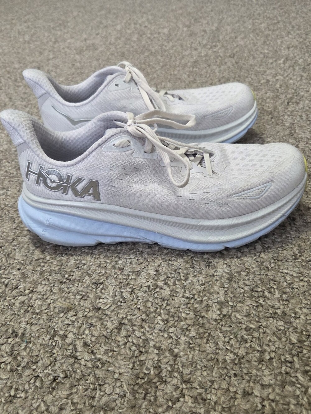 Hoka One Women's Clifton 9 Athletic Running Sneakers Nimbus Cloud Size 8.5B READ